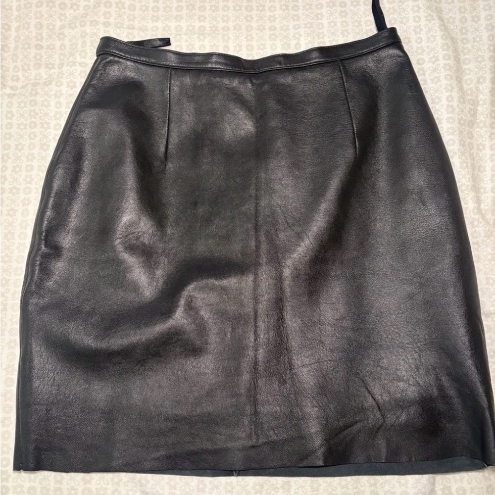 Women’s Wilsons Pelle Studio Genuine Leather Black Mini Skirt Size  4